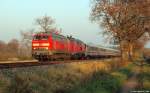 218 397-8 und 218 363-0 dieseln am Nachmittag des 12.11.11 mit dem IC 2310 nach Westerland (Sylt) bei St. Michaelisdonn durch die Landschaft.