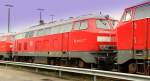 218 330-9(REV/HB X/11.11.04,Verl/HB X/11.11.11,Verl/AK/10.11.12)eingereiht in den kleinen 218er Lokzug. Kiel 31.12.11