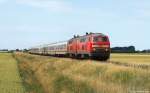 Mit dem IC 2315 nach Frankfurt (Main) Hbf. dieseln 218 313-5 und 218 342-4 am 7.7.11 bei Lehnshallig weiter gen Sden.