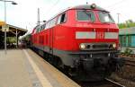 RB 15914 Kiel-Husum gezogen von 218 413-3 hier beim Halt in Schleswig. 11.05.2012
