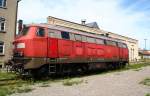 218 005-7/225 805-1 der DB Schenker Rail Halle steht abgestellt neben dem ehemaligen Betriebshof der DB in Friedrichshafen. 