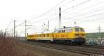 218 392-9 fuhr am 1.2.13 mit einem Messzug durch Ahlten gen Hannover.