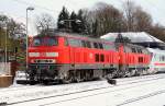 IC 2310 mit den Zugloks 218 363 und 386 beim Halt in Schleswig. 10.03.2013