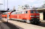 218 330-9 wird mit einem RE bereitgestellt. HH-Hbf 03.04.2013