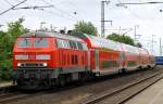 218 452-1 mit der RB nach Husum beim Halt im Bhf Jbek. 26.06.2013