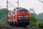 Nein er fährt nicht falsch rum, DB 1218 359-8 und 344-0 als LZF 77675 auf dem Weg nach Hamburg, Jübek-Nord 25.05.2014