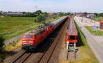 DB 1218 376-2 mit Schwesterlok und IC 2315 nach Frankfurt bei der Ausfahrt in Niebll Richtung Hamburg. 22.07.14