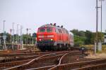 DB 1218 397-8 und 314-3 mit IC irgendwas bei der Einfahrt in Niebüll. 22.07.14