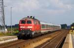 DB 1218 363-0 und 371-3 mit dem IC 2311 nach Stuttgart festgehalten bei der Durchfahrt in Langenhorn. 31.07.2014