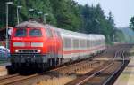 DB 1218 362-2 und 307-7 mit IC nach Westerland, Langenhorn Bhf 02.08.2014