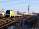 ER 20-015 schiebt am Mittag des 29.1.11 die NOB 81721 nach Hamburg-Altona durch die Abstellung Westerland (Sylt).