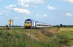 DE2000-01 der NOB fhrt am 7.7.11 mit der NOB nach Westerland (Sylt) bei Niebll weiter gen Nordseeinsel.