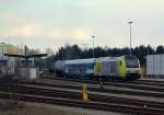 223 012+HKX Wagen und zwei lern, Bw Husum, 31.03.13