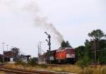 DB 1232 241-0 verlässt mit einer Rauchfahne den Bhf Niebüll Richtung Hamburg. 22.07.14
