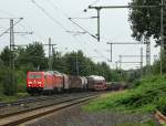 DBS/RSC 0185 337-0 mit der 1232 668-4 und einem Güterzug festgehalten in Schleswig am 18.08.2015(1173)