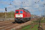 Ab nach Stralsund!!So heit das Ziel von 232 903 die am 23.04.2010 durch Rostock-Seehafen Sd rumpelt.