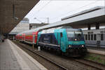 245 208 am 04.07.2026 in Hamburg Altona mit einem kurzen Dosto-RE nach Westerland (Sylt)