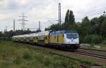 246 010-3 fhrt am 28.8.11 mit dem ME 81516 nach Hamburg Hbf. durch Unterelbe.