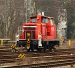 362 852-6 dieselt durch den Bremer Bhf. 03.03.12