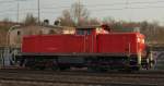 295 023-6 der gute alte Rangierdiesel bei der Durchfahrt in HH-Harburg. 30.3.11