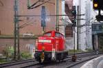 ...brummte dann mit aufheulendem Diesel und Rauchfahne davon...HH-Harburg 26.9.10   (1400)