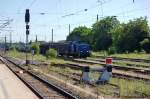 LOK III (345 127-4) der SKL Umschlagservice Magdeburg GmbH & Co KG mit gemischten GZ in Magdeburg in Richtung Magdeburg-Neustadt unterwegs. 27.06.2011