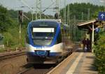 VT 728(643 118/618,943 118)als NOB 82900 kurz vorm Halt in Schleswig Bhf. 27.5.11