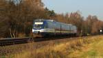 VT 728 der NOB dieselt am 12.11.11 als NOB 81771 nach Itzehoe bei Meldorf weiter gen St. Michaelisdonn.