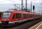648 121/621 und ein Bruder fahren am 23.10.10 in den Dortmunder Hbf. ein.
