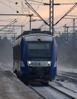 Bei leicht errtetem Himmel kam NOB VT 302 (649 362/862) aus Kiel nach Schleswig gefahren(leider mit +27). 3.12.10