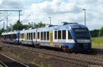 Nachschuss auf das Doppel der NOB, bestehend aus  VT 305  und  VT 304  der NOB, welche am 26.6.10 als NOB nach Kiel Hbf. den Schleswiger Bahnhof verlieen.
