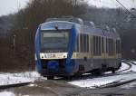 Aus Husum kommend dieselte VT 306 der NOB inklusive nem lauten Pfiff an mir und Baby vorbei.....7.1.11