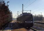 NOB´s VT 309 rollt am 28.1.11 von der Sonne angestrahlt in den Bhf. Schleswig ein.