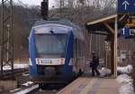 Die Fahrgste in Schleswig aufnehmen und weiter geht es fr den NOB VT 305 nach Husum. 20.2.11