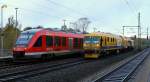 Der RBSH Lint 648 336/836  Echem  war der Grund warum die Alpha-Rail Frse 427 001-9 im Bhf von Schleswig warten musste. 21.10.2013