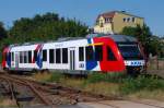 Kurzbesuch bei der Nobse in der Weltstadt Heide(.....), AKN Lint 41 02.76 bei der Einfahrt in den Bhf. Heide am 13.7.10