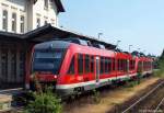 648 348-0/848-9 und 648 339-9/839-8 stehen am 21.7.10 als RE nach Kiel Hbf. im Bhf. Preetz und warten auf Zugkreuzung.