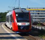 Die SHB nach Bsum fhrt am 20.7.10 aus dem Neumnsteraner Bahnhof ab.