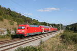 101 124 mit einem Schadwagen und 101 056, 101 xxx und 101 033 am 9.