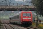 101 118-8 diesmal am Zugende eines EC bei Bernau am Chiemsee am 27.