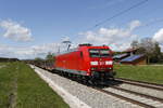 185 064 mit einem Stahlzug auf dem Weg nach Freilassing, aufgenommen am 9.