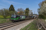 193 208-6 mit einem Containerzug am 22.