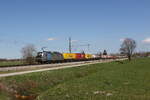 6193 129 von  RAILPOOL  mit einem  KLV  aus Salzburg kommend am 7. April 2026 bei �bersee am Chiemsee.