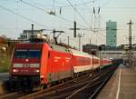 101 059-4 rollte mit dem CNL 479 nach Zrich HB aus dem Bahnhof von Hamburg-Altona am 19.4.11.