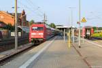 br-6101-adtranz/446620/101-030-5-mit-dem-ic-2242 101 030-5 mit dem IC 2242 (Berlin Ostbahnhof - Münster(Westf)Hbf) bei der Einfahrt in Rathenow. 13.08.2015