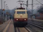 103 184-8 mit IC 2417  Hanseat  Flensburg-Kln zu Gast in Schleswig. 13.2.11