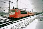 Am 1 Februar 2000 durchfahrt 103 210 mit Belgischen D-Zug nach Oostende Köln Deutz.