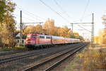 110 491-8 BahnTouristikExpress GmbH mit fünf Personenwagen in Friesack und fuhr weiter in Richtung Nauen.