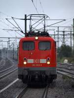 Auf gehts zur Arbeit....110 243-3 ist noch 50m von ihrem Zug entfernt...26.9.10
