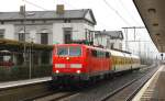111 052-7 fuhr am 1.2.13 mit einem Messzug durch Wunstorf und strebte weiter gen Minden (Westf).